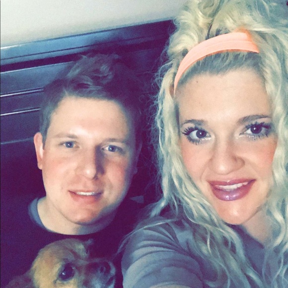 Meet your Posher, Taylor - Picture 7 of 8